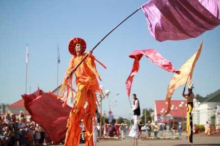 Августовским гуляньям – быть! Стали известны даты проведения юбилейного Анненского кирмаша Августовским гуляньям – быть! Стали известны даты проведения юбилейного Анненского кирмаша